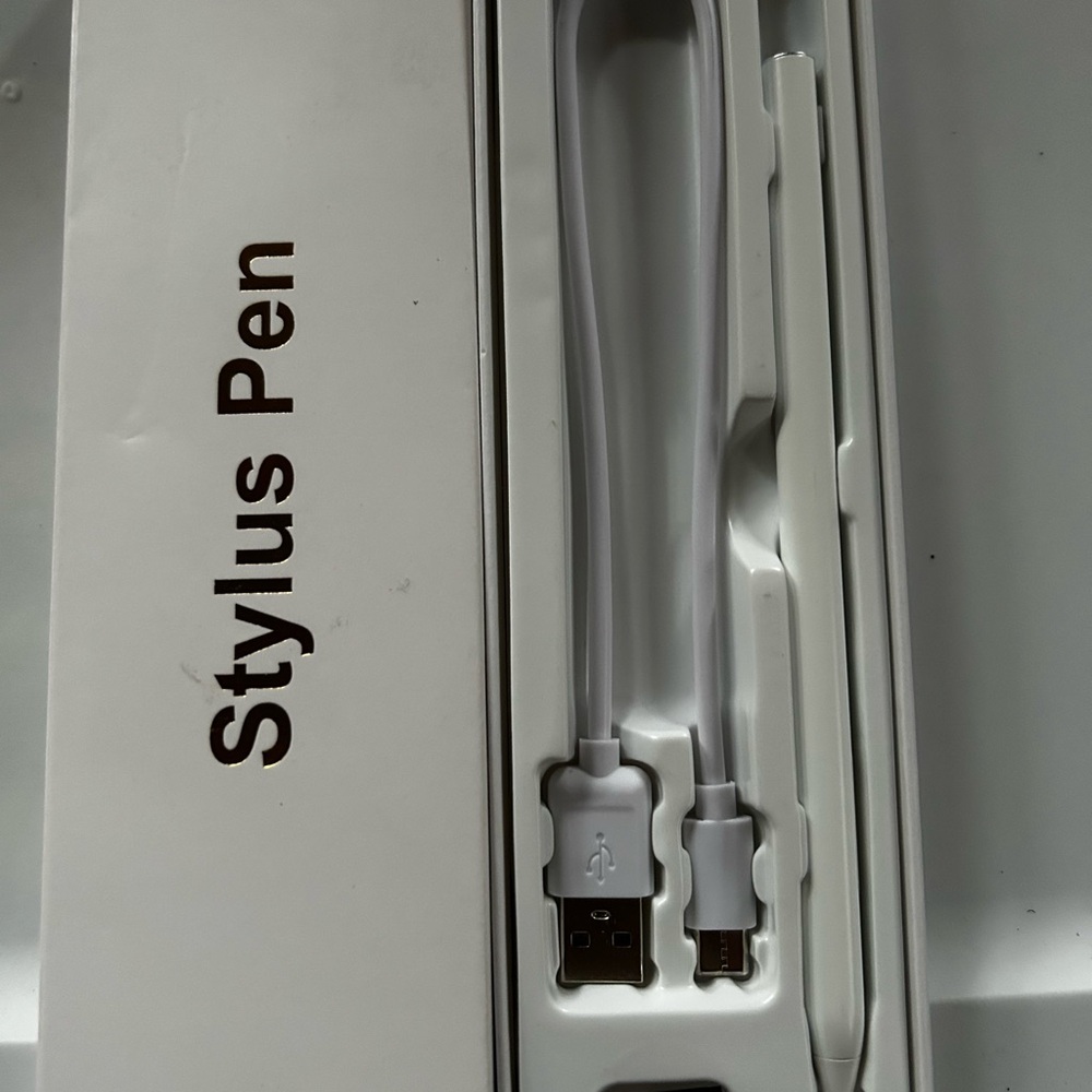 White Stylus Pen with Charging Cable